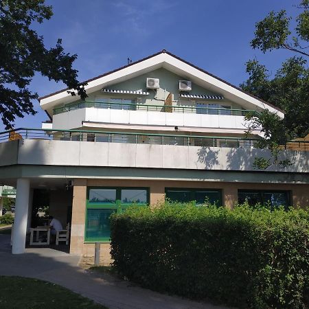 Apartmany Puerto Senec Ngoại thất bức ảnh