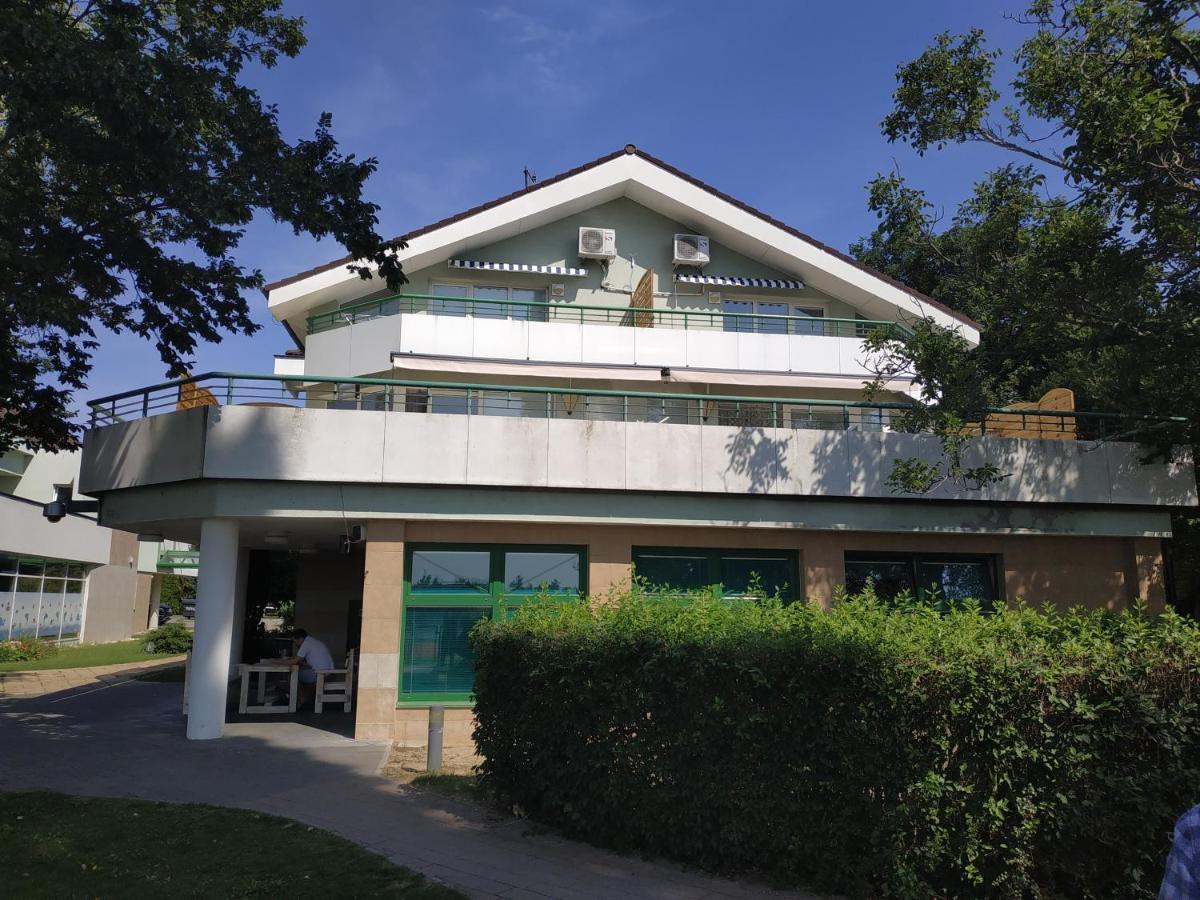 Apartmany Puerto Senec Ngoại thất bức ảnh